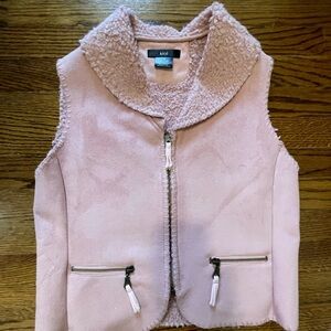 **4/$12** KIAL Pink Sherpa Zipper Vest Size Small